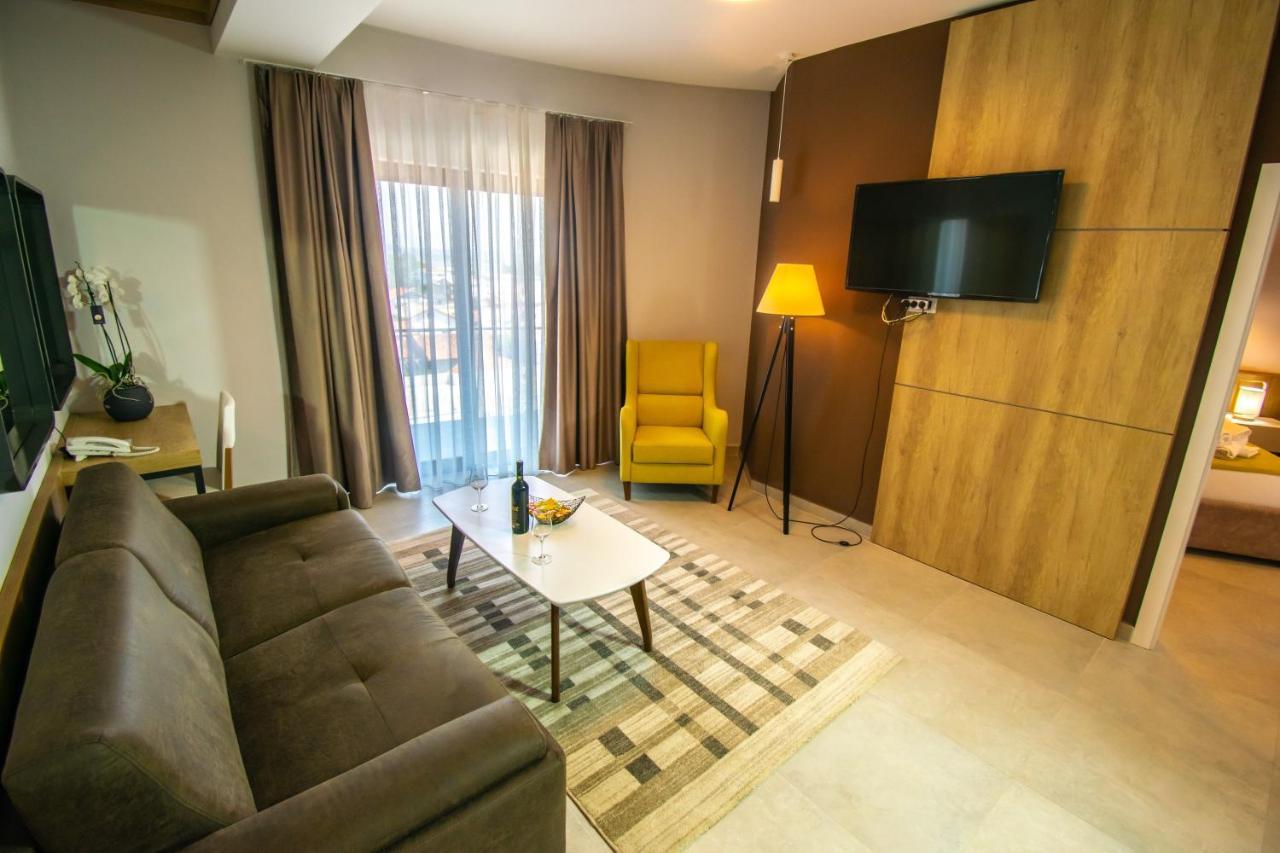 Hotel Hills Ulcinj Eksteriør bilde